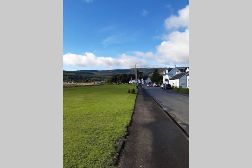 Cosy Cottage With Sea Views Close To Local Shops. Lamlash Eksteriør billede