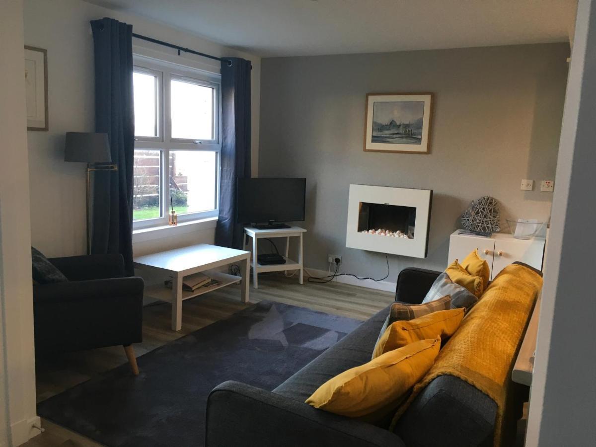 Cosy Cottage With Sea Views Close To Local Shops. Lamlash Eksteriør billede